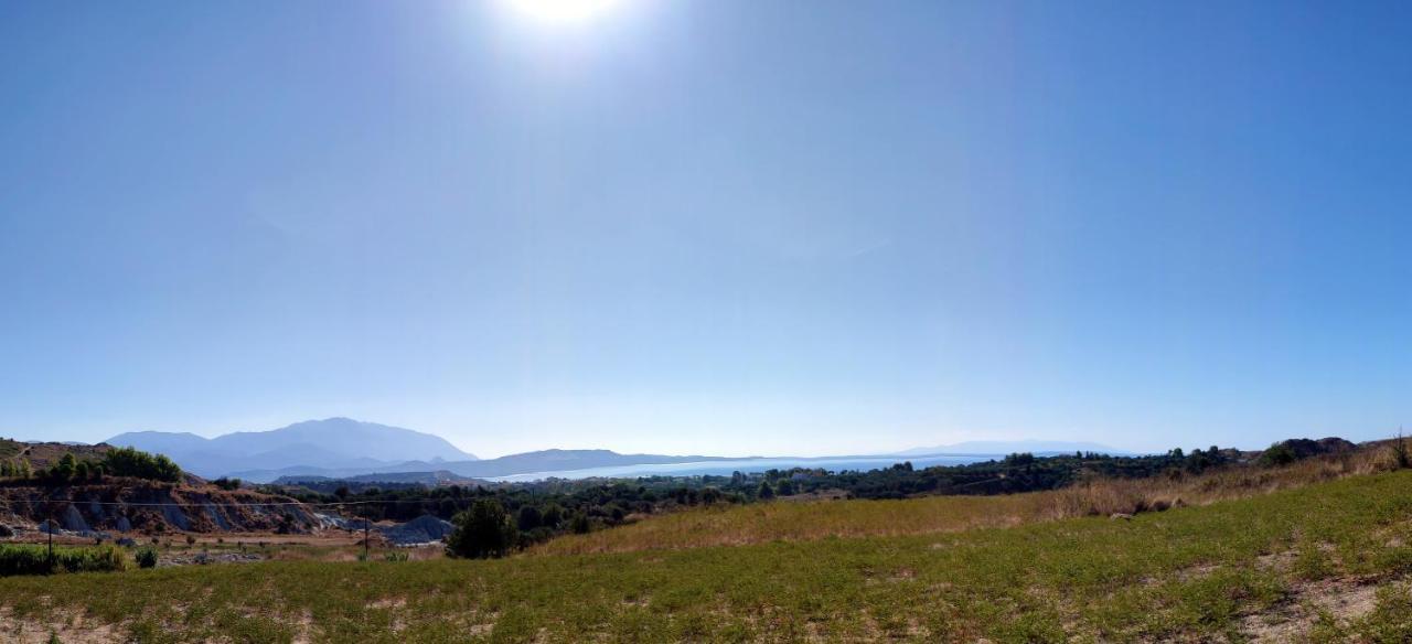 MantzavinátaA Casa D'Irene公寓 外观 照片