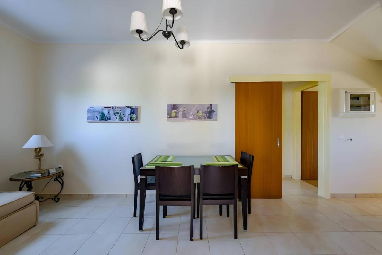 MantzavinátaA Casa D'Irene公寓 外观 照片