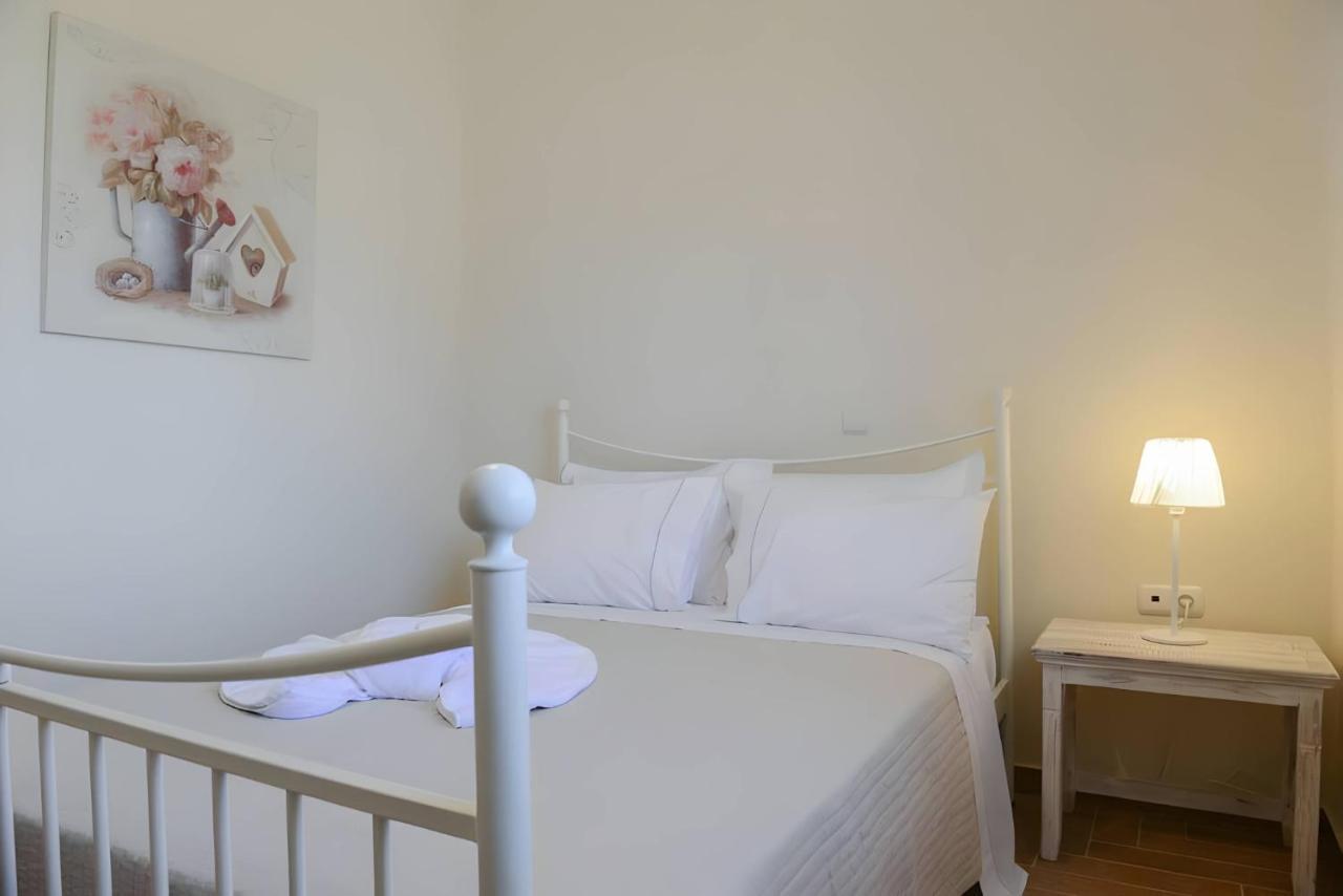 MantzavinátaA Casa D'Irene公寓 外观 照片