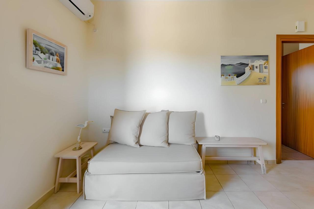 MantzavinátaA Casa D'Irene公寓 外观 照片